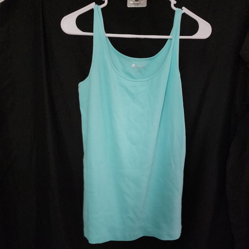 blue tank top size large